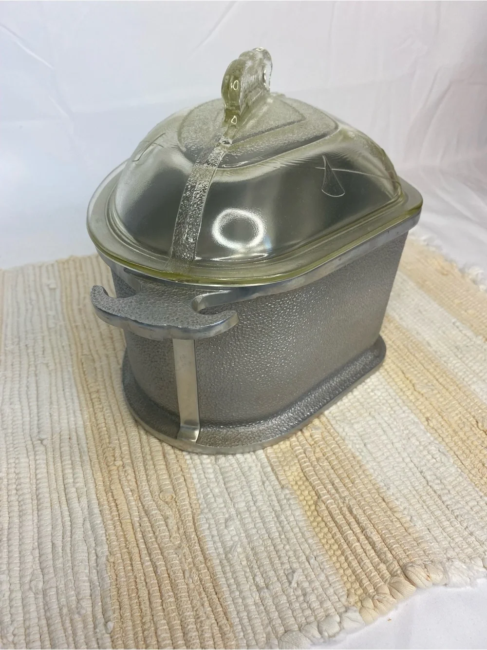 VTG GUARDIAN SERVICE COOKWARE HEART SHAPED w/GLASS LID HAMMERED ALUMINUM 2 QTS